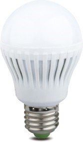 LAMPARA LED C.CUBIERTA PLASTICA E27 - 220 V